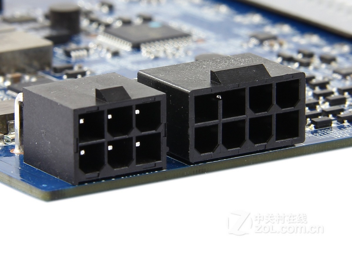 【高清图】 技嘉(gigabyte)gv-n580so-15i外接电源接口 图8