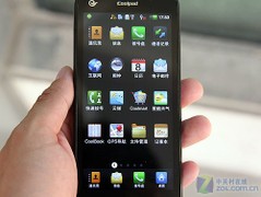 天津通讯展:1GHz主频5英寸酷派9930现身