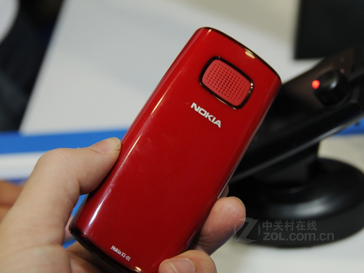 【高清图 诺基亚(nokia)x1-00红色 图129