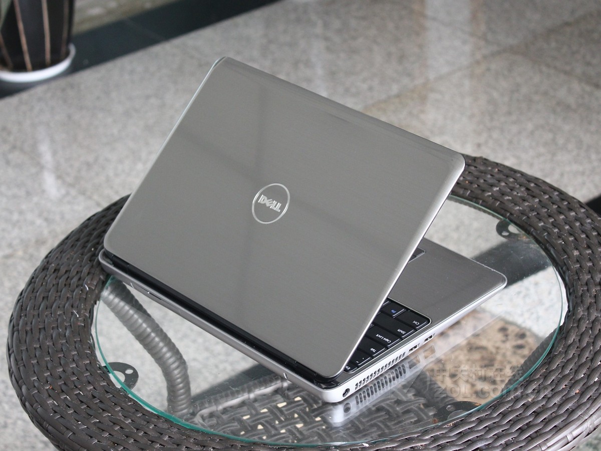 【高清图】 戴尔(dell)inspiron 灵越 13z(ins13zd-418)效果图 图261
