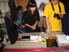 全球首台高清微投 丽讯Qumi鉴赏会召开