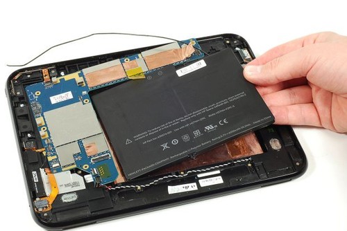 惠普TouchPad平板实机全程拆解(组图)