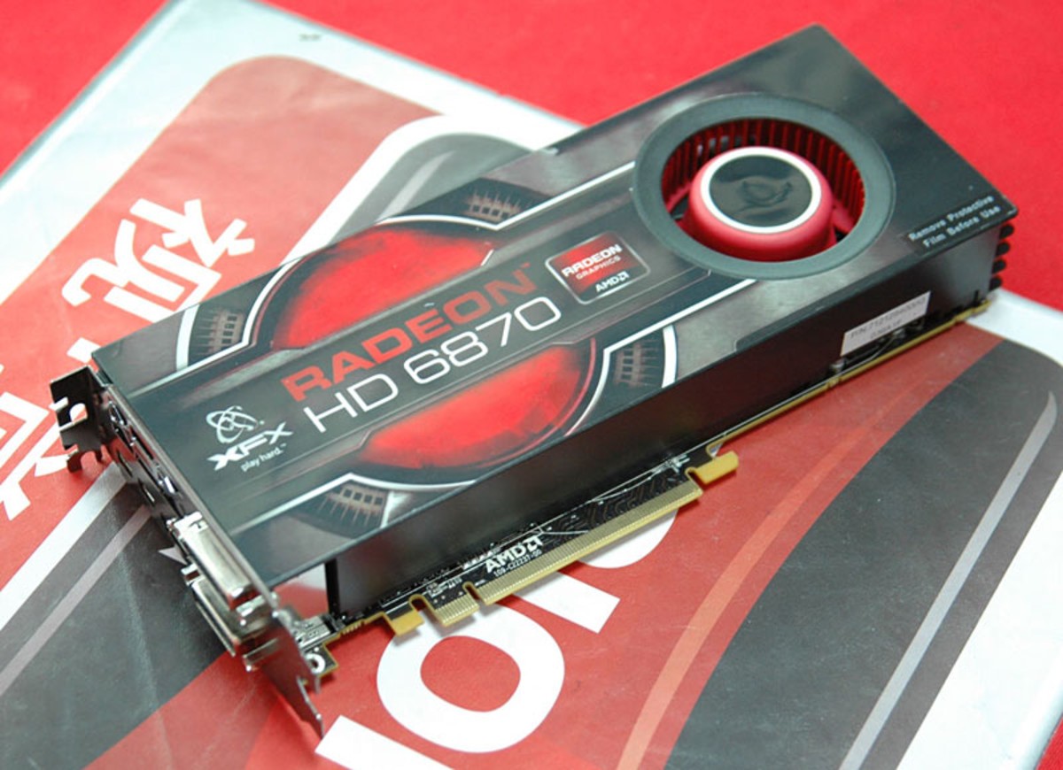 【高清图】 畅玩七月游戏 讯景豪华hd6870降价促销图1