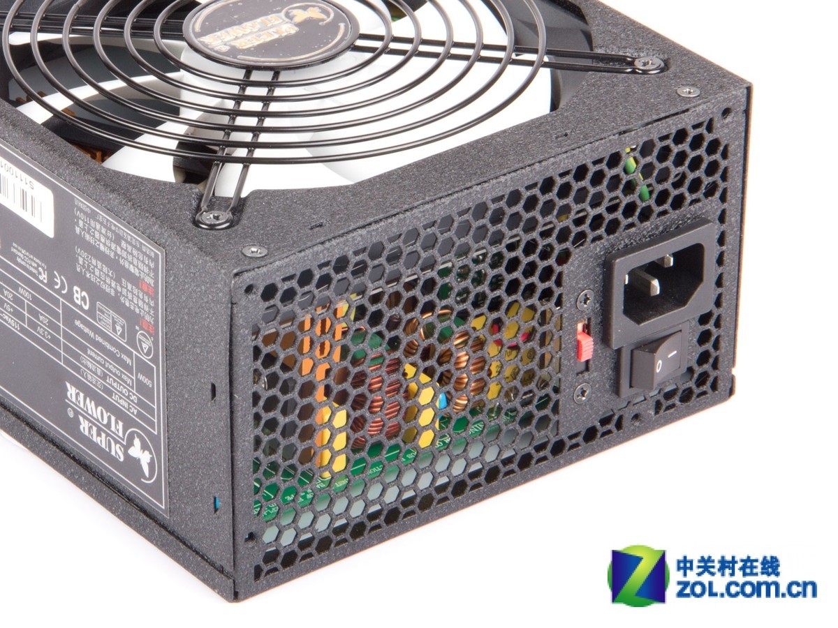 【高清图】 不只是效能高 白金冰蝶500w电源首测图4
