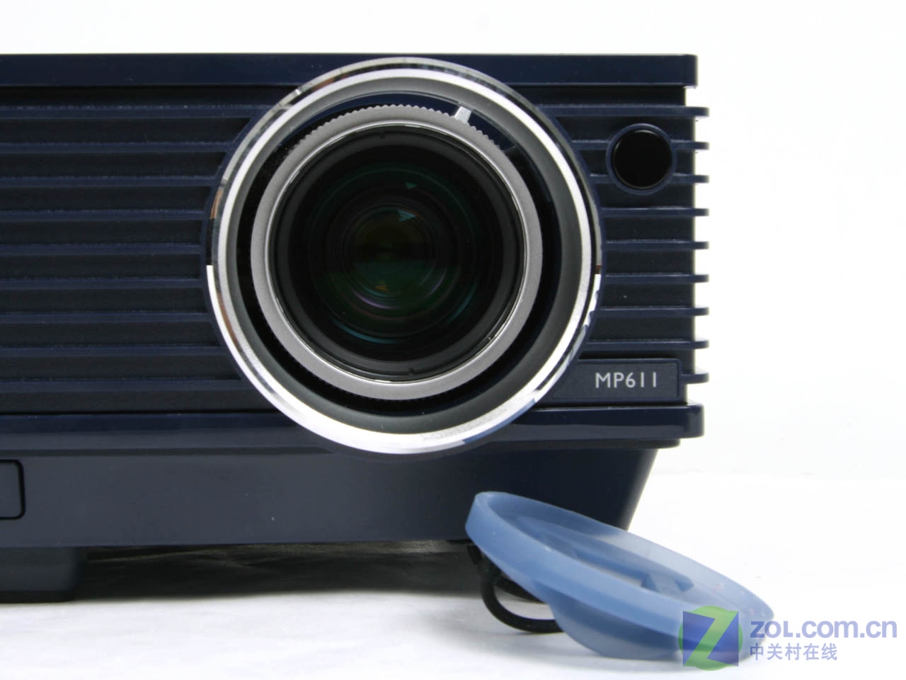 狂飙极品10 明基mp611投影机独家首测 (2/3)