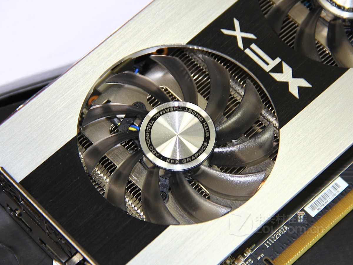 【高清图】 xfx讯景(xfx)fx-775a-zsb smart黑卡实拍图 图86