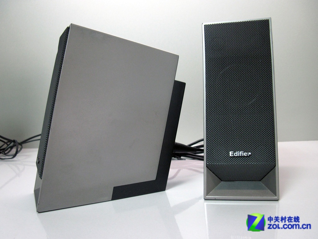 【高清图】 时尚小仰角设计 漫步者m20音箱360元图2