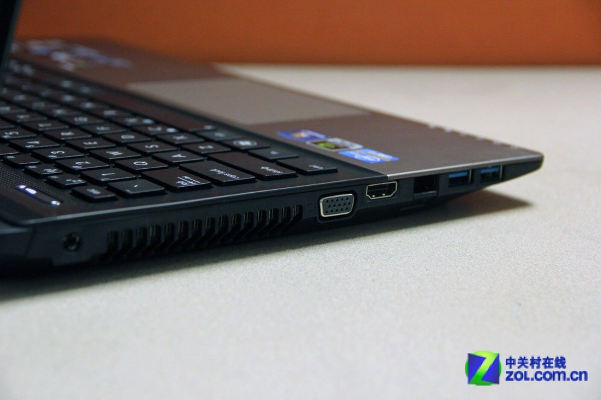 【高清图】 电商定制机型 华硕r500v大屏影音本评测图18