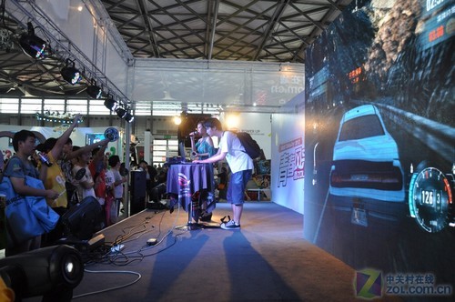 ChinaJoyֱ����˶ROG�ʼǱ���Ϸ��ս��