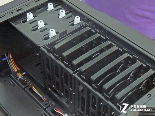 活性碳钢打造 GAMEMAX圣骑士机箱上架