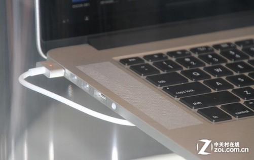 不区分正反面 爆新dock接口将减为9针 原创