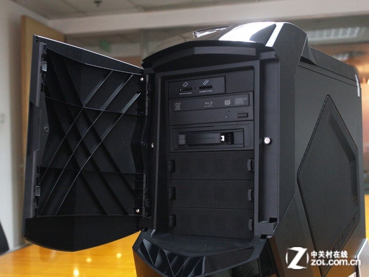 台式电脑 联想台式电脑 联想erazer x700(异能者-狂暴无极) 图片 返回