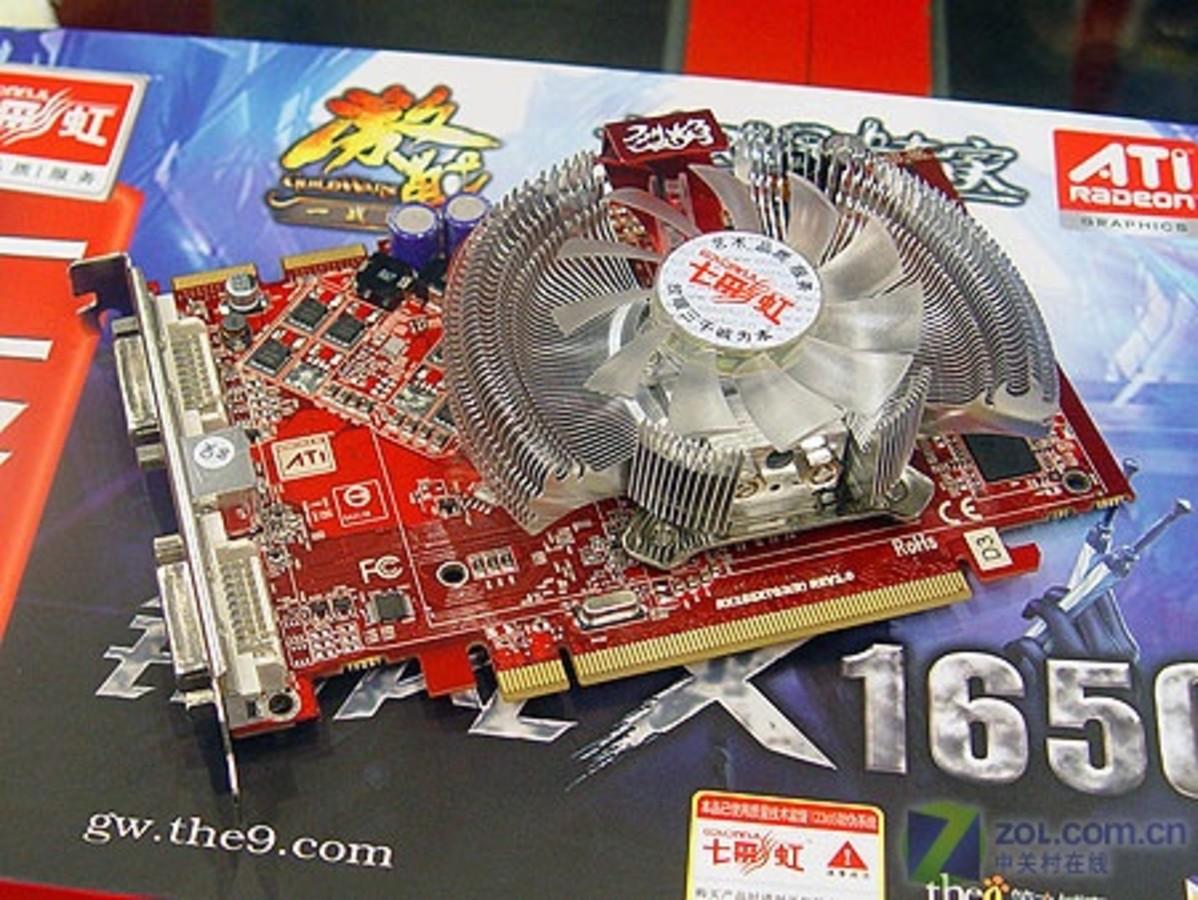 图片中的产品:七彩虹镭风x1650xt-gd3 up烈焰战神 256m v12